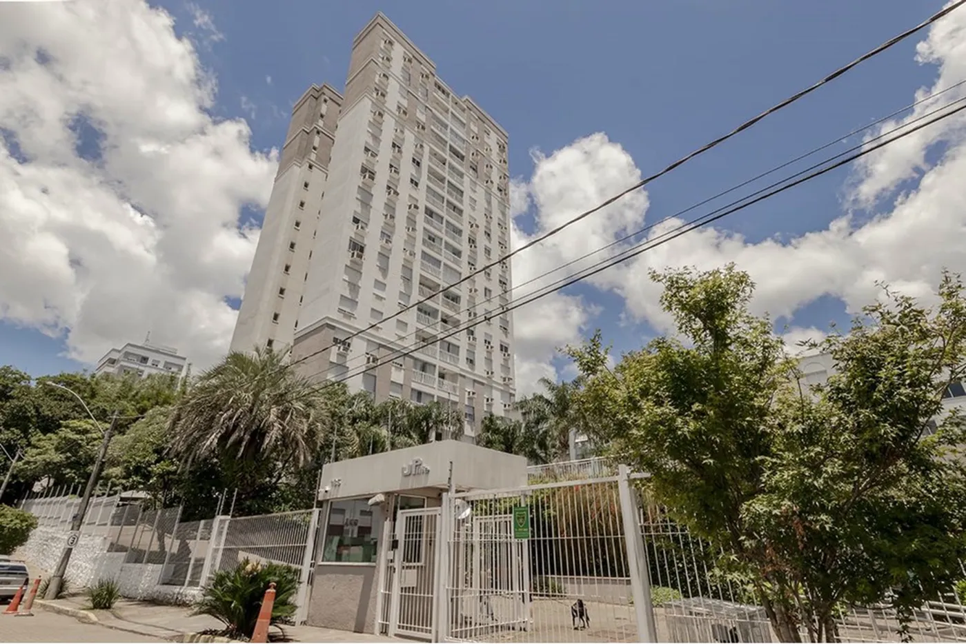 CRL 135 Apto 612541029-17 - REMAX Street Exclusividades CRL 135 Apto 612541029-17 - REMAX Street Exclusividades