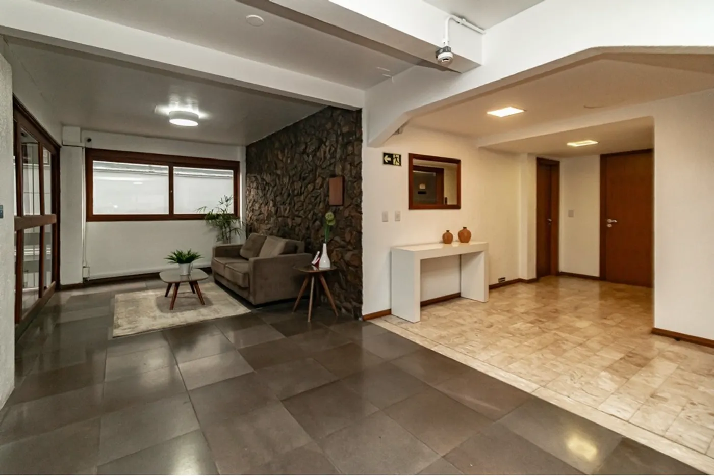 PVDF 2059 Apto 612481109-7 - REMAX Andar de Cima Exclusividades