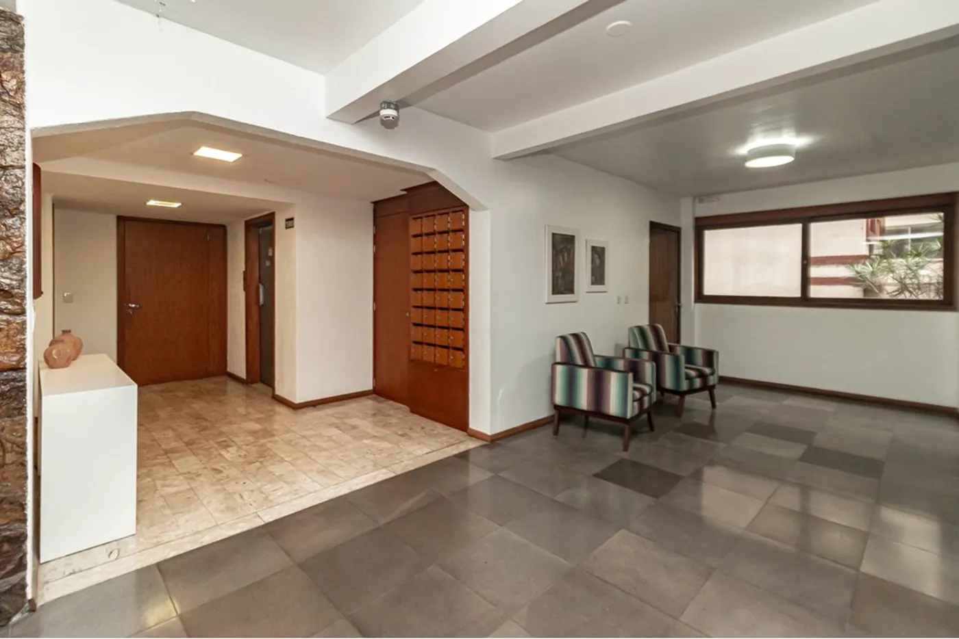 PVDF 2059 Apto 612481109-7 - REMAX Andar de Cima Exclusividades