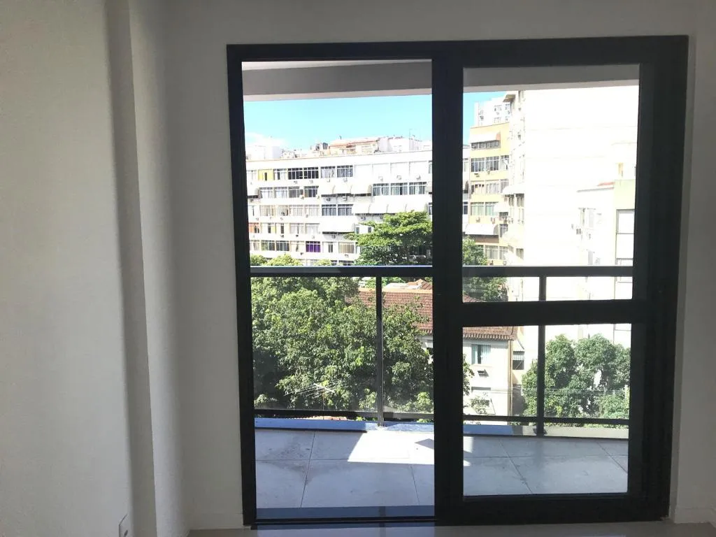 Épico Residencial - Maestra